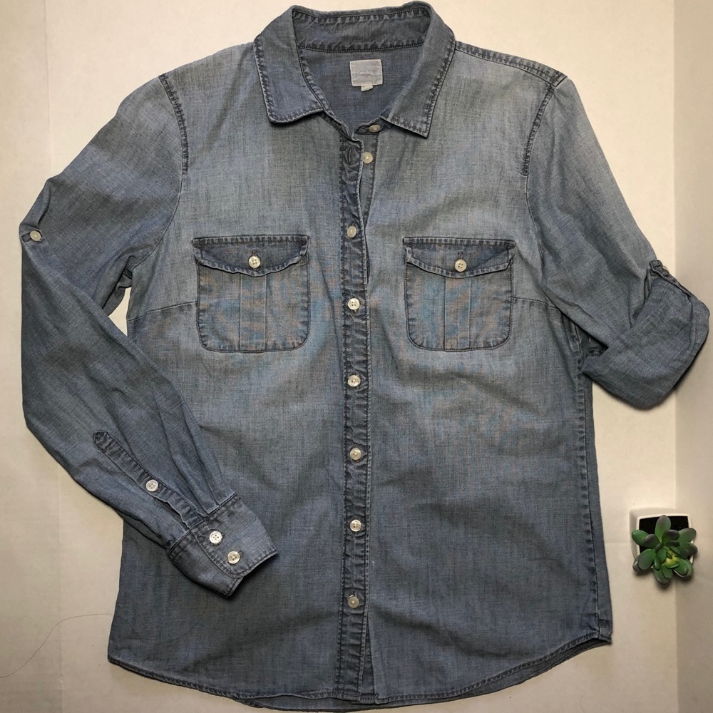 JCrew Light Denim Blue Button Down Long Sleeve S